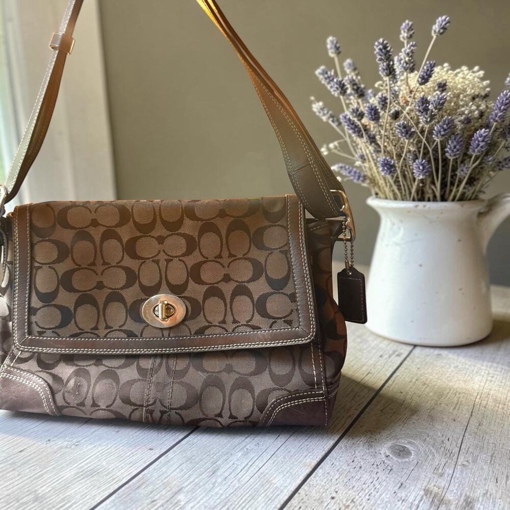 VINTAGE Y2K COACH Brown Hampton Signature Flap Shoulder Bag F13972 3684/2